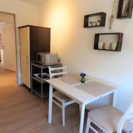 Apartment Ankerplatz 1 *